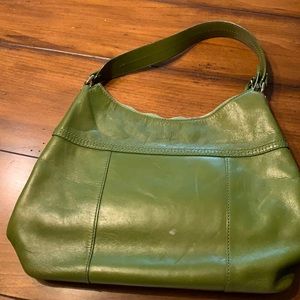 Gorgeous grass green Kate Spade Hobo w/rose liner